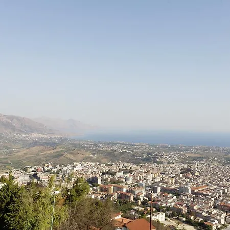 Auberge de jeunesse Cielo D'alcamo *